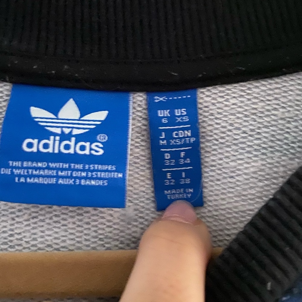 Adidas crew neck sweatshirt